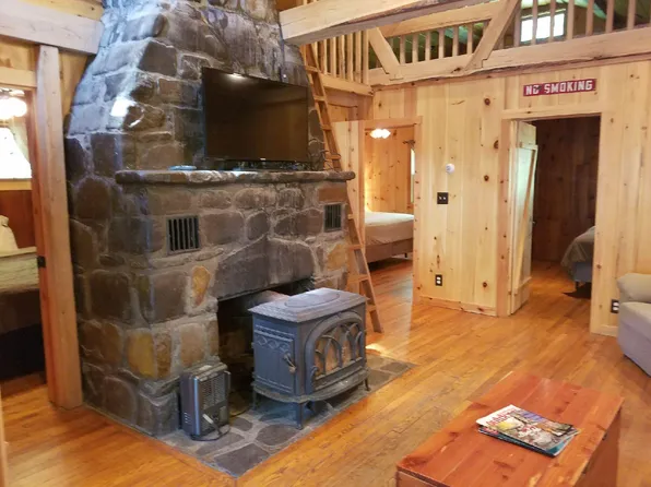 12330 Upper Rawley Trl, Hinton, VA 22831