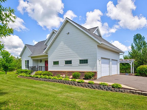 4th image of 29012 Gopher Ln