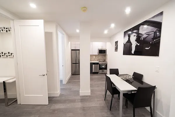 Rented by Heritage Capital Management LLC | media 21