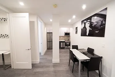 Rented by Heritage Capital Management LLC