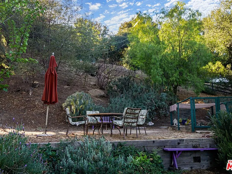 730 Basin Dr — Photo 28