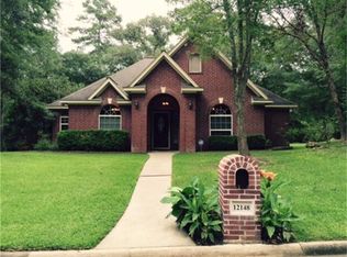 12148 Goliad Ln, Willis, TX 77378