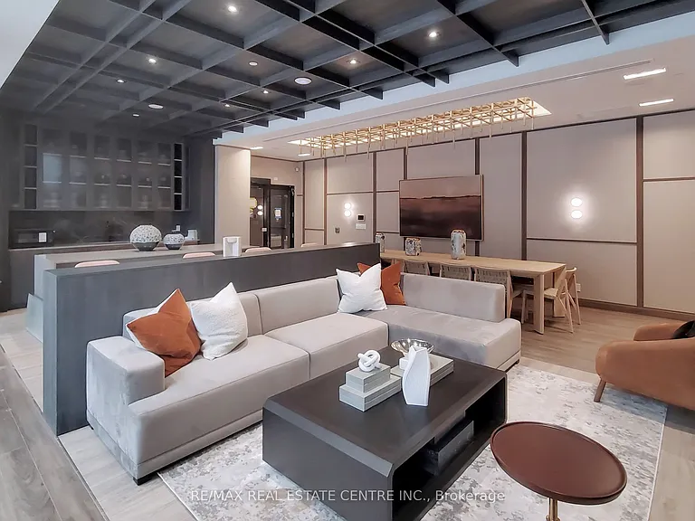 2501 Saw Whet Blvd N #549 — Photo 37