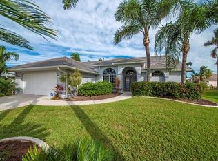 115 SW 52nd Ter, Cape Coral, FL 33914
