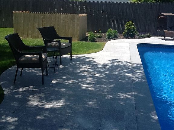 4th image of 56 Merritt Ave