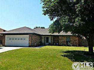 2665 Hamilton Dr, Grand Prairie, TX 75052