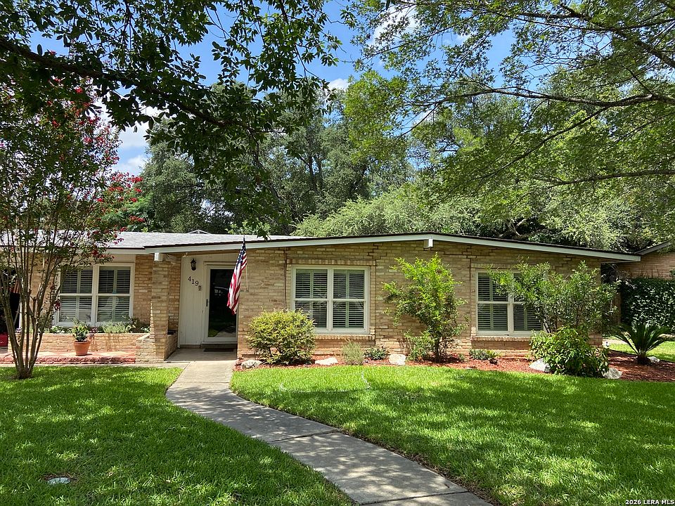 1st image of 419 FORREST HILL DR