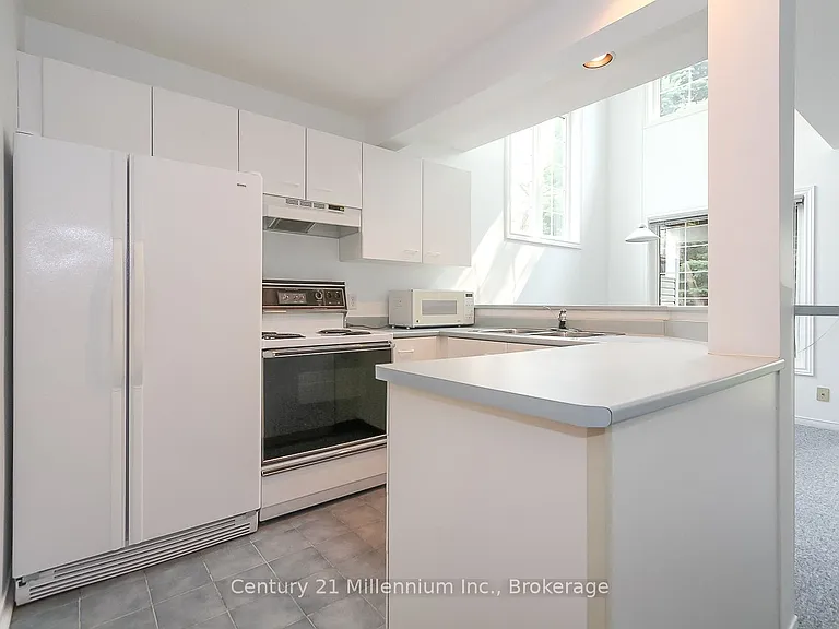 146 Settlers Way #36 — Photo 12