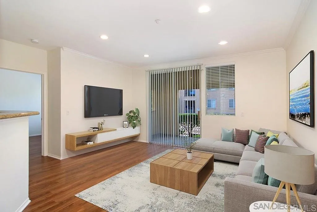 2 bed, 1102 sqft, $3,700 — Photo 1
