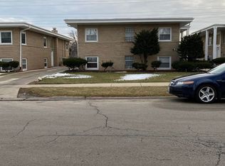 55 E Blecke Ave APT B, Addison, IL 60101