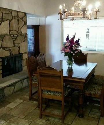 2nd image of 522 N Plantation Pl