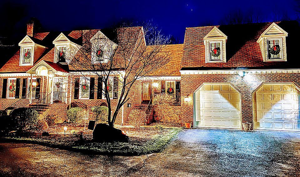 1st image of 258 New London Dr