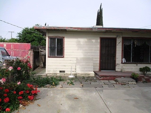 1st image of 2298 Pine Dr