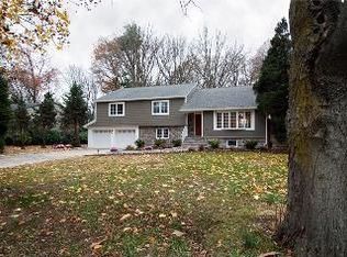 441 Piermont Rd, Cresskill, NJ 07626