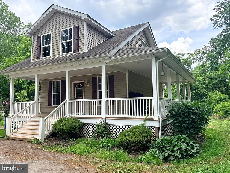 2831 Harford Rd — Photo 2