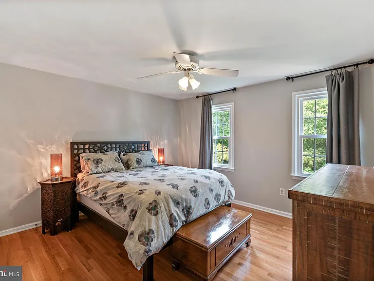 3125 Hannahs Pond Ln — Photo 25