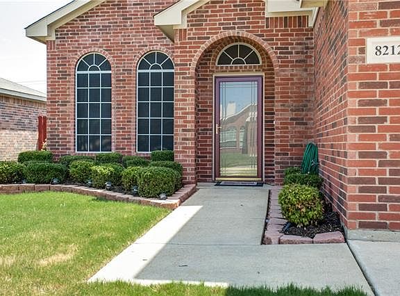3rd image of 8212 Three Bars Dr