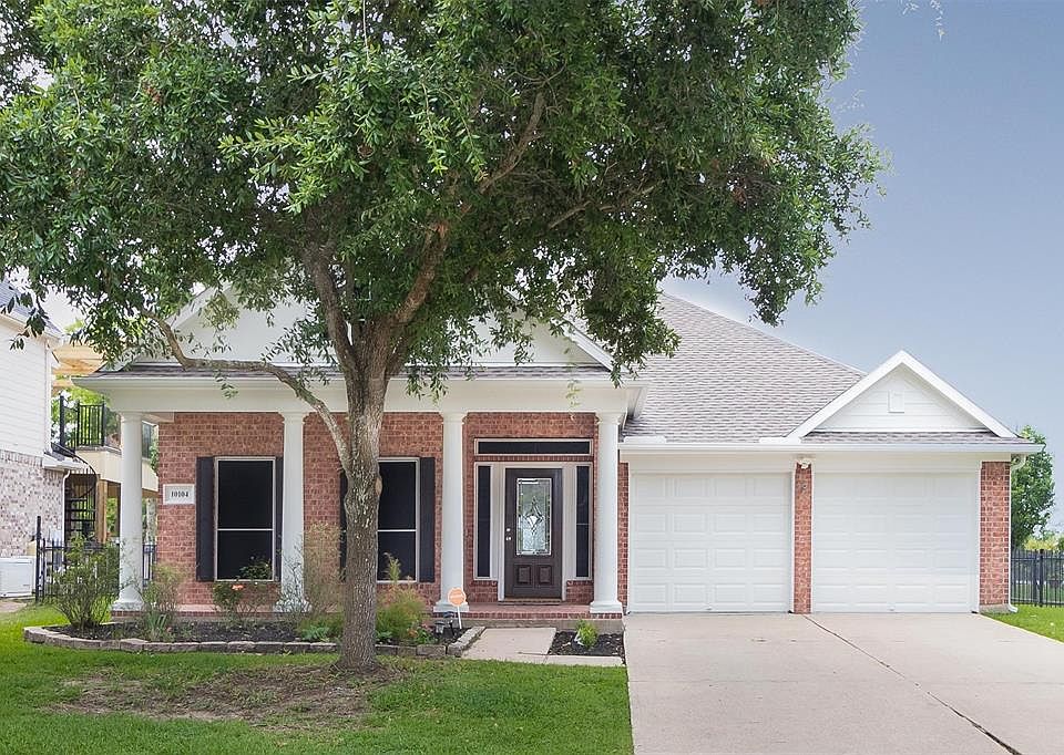 1st image of 10104 Brookshore Ln