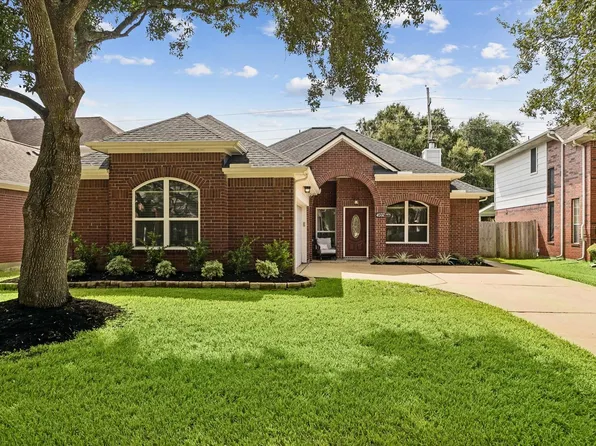 4502 Topaz Trail Dr, Sugar Land, TX 77479