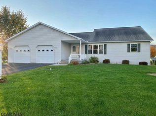 26 Park Dr, Reedsville, PA 17084
