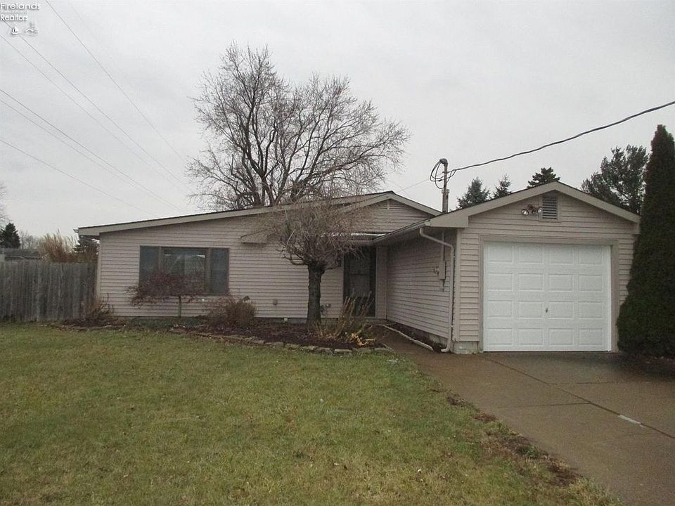 1st image of 4007 Donair Dr