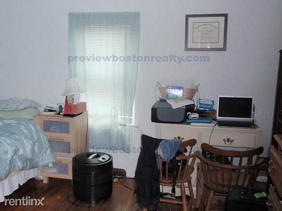 1st image of 8 Brock St #1ZC