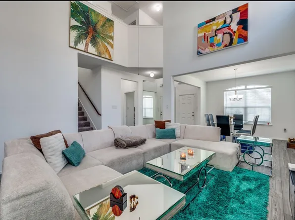 2328 Brightstone Dr, Aubrey, TX 76227