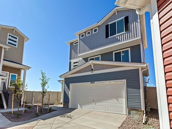3rd image of 5670 Mammoth Ln