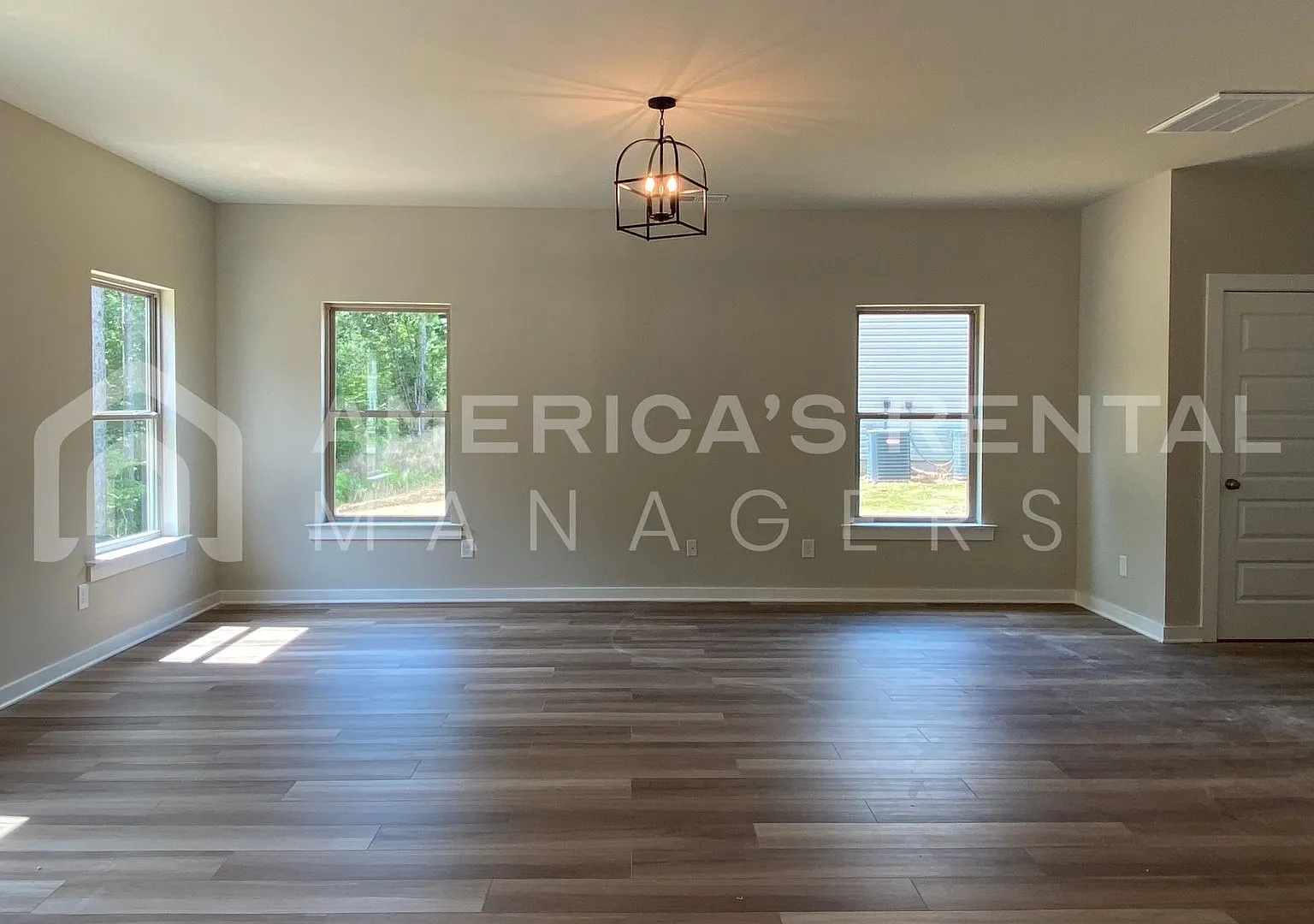 Home for Rent in Odenville, AL! Available to View Now! — Photo 2