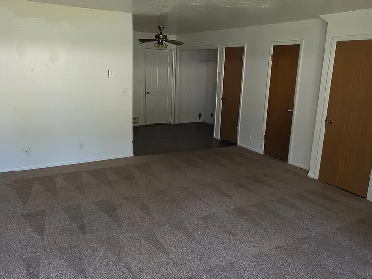 350 Moonlite Dr — Photo 8