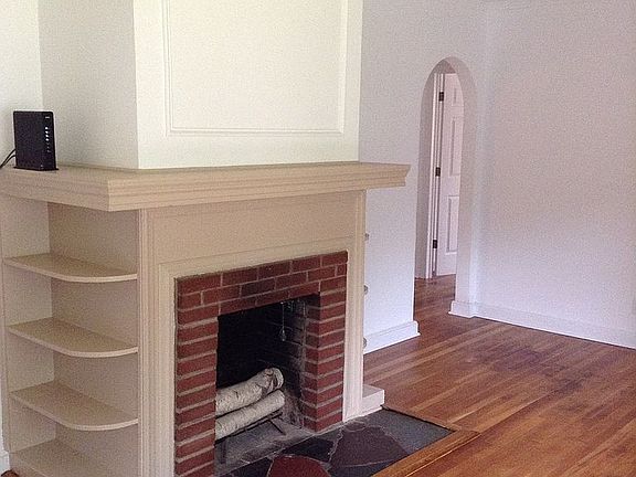 5th image of 289 Saint Cloud Ave