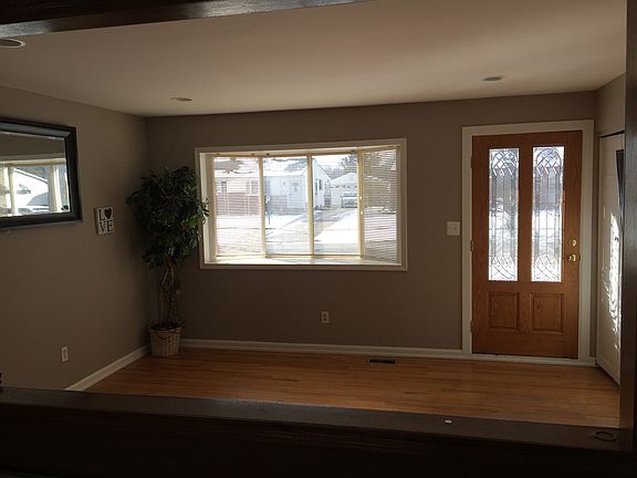 2nd image of 42672 Fortner Dr