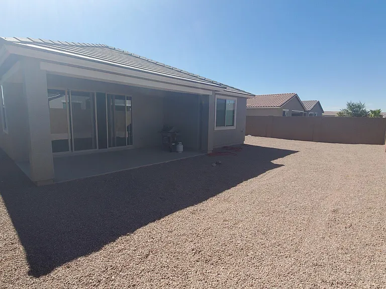 1256 E Jahns Dr — Photo 28