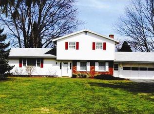 4364 Canal Rd, Spencerport, NY 14559