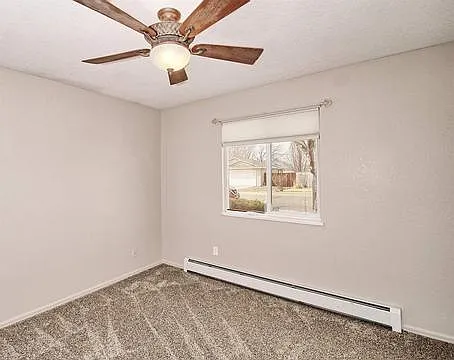 478 Moonlight Dr — Photo 13