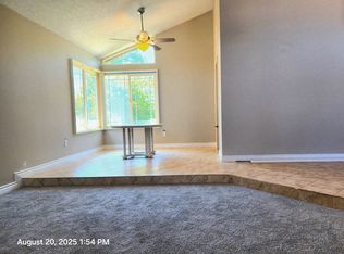12582 Arlington Ln, Chino, CA 91710