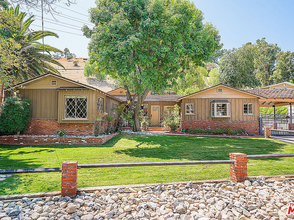 1st image of 10255 Johanna Ave