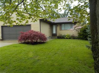 624 N Carpenter Rd, Brunswick, OH 44212