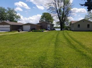 1220 Lakeview Dr, Tomah, WI 54660