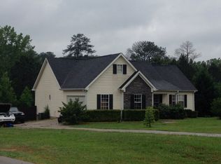 108 Laketrail Dr, Griffin, GA 30223