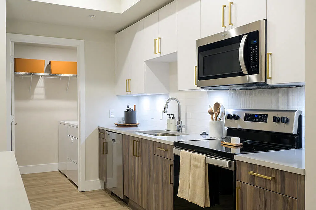 Coasterra Apartments — Photo 3
