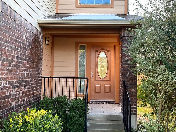 2nd image of 12303 Stoneridge Gap Ln