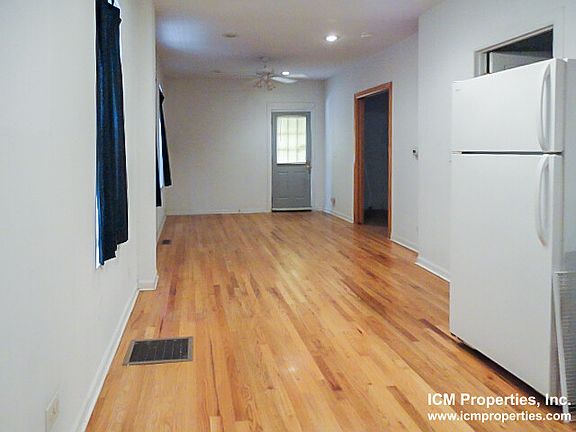 2nd image of 2315 N Southport Ave #Ch1