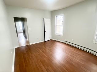 268 N 7th St #1, Newark, NJ 07107