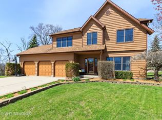 18720 W Heather Ct, Grayslake, IL 60030