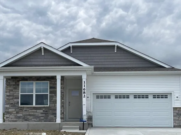 11682 Newton Ct, Winfield, IN 46307