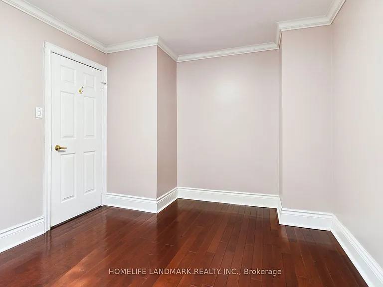 249 Charlton Ave — Photo 17