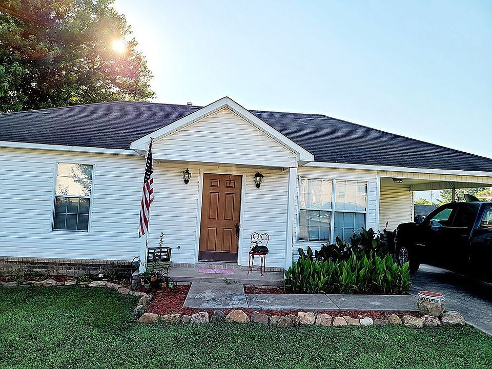 1st image of 607 Summer Dr