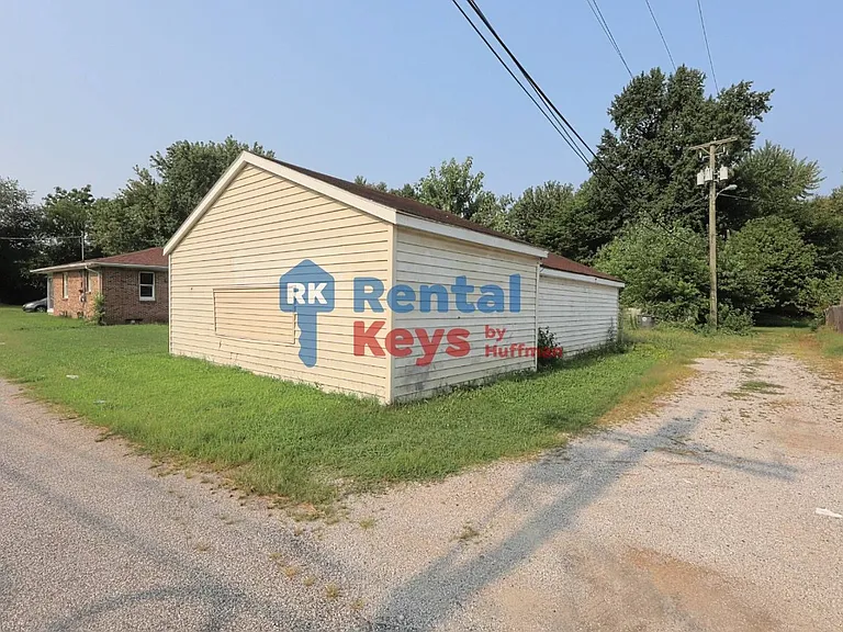 732 Wall St — Photo 14