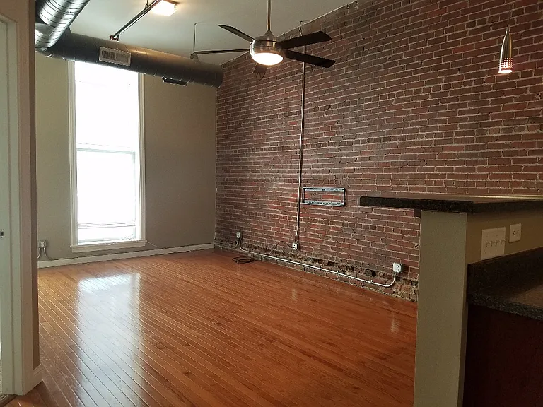 120 N 3rd St #302 — Photo 3